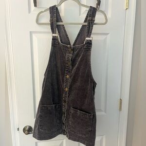 Corduroy jumper. Size small